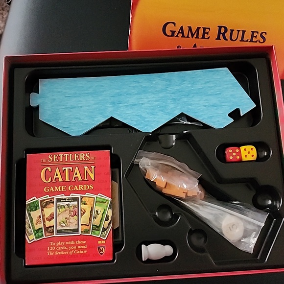 The Settlers of Catan 3061 Boardgame Mayfair Games Complete Board Game - Picture 3 of 4